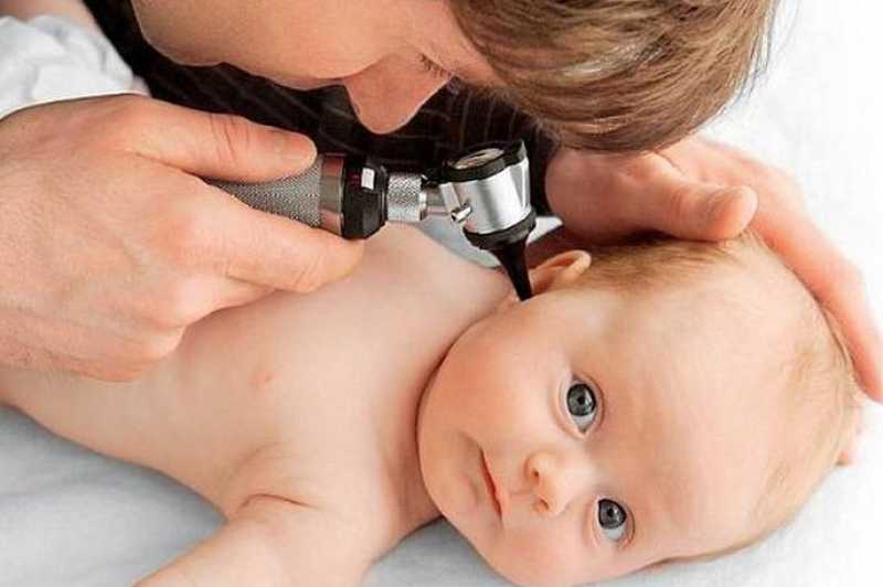 عند التهاب الاطفال الاذن آلام الأذن