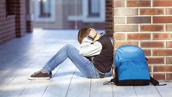 المراهق بين الحرّية والانضباط